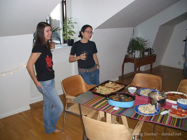 party-potluck_02